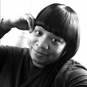 Meet your Posher, Anntrette